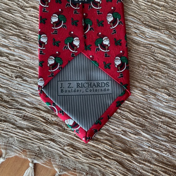 Christmas Tie - Picture 3 of 5